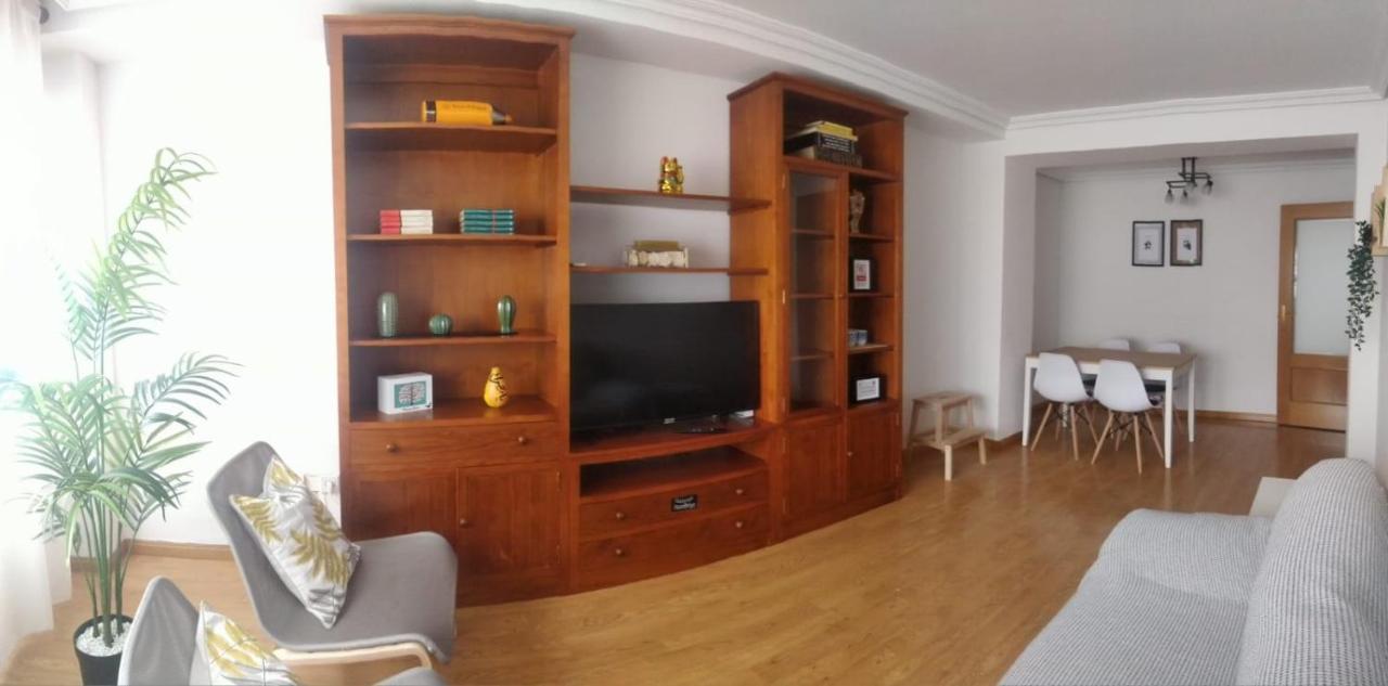 Apartamento Grande, 2 Dormitorios, Garaje Gratis Мадрид Екстериор снимка